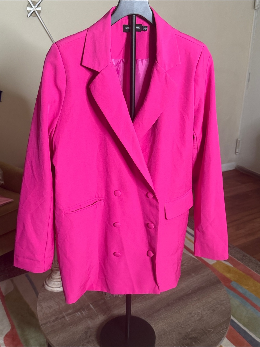 PrettyLittleThing Bright Pink Double-Breasted Blazer